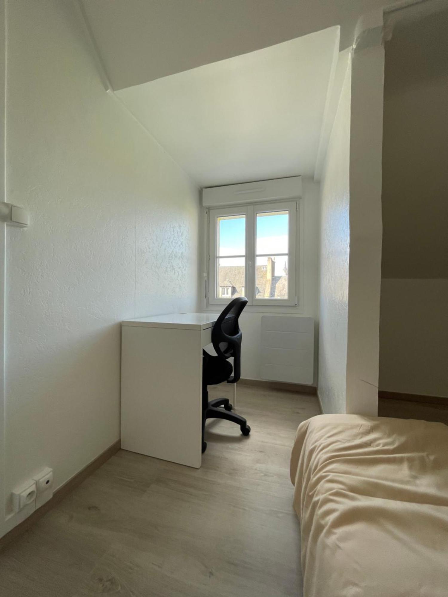 Appartement Renove Tout Equipe, Centre Ville, Proche De La Gare Et Commerce فليرس المظهر الخارجي الصورة