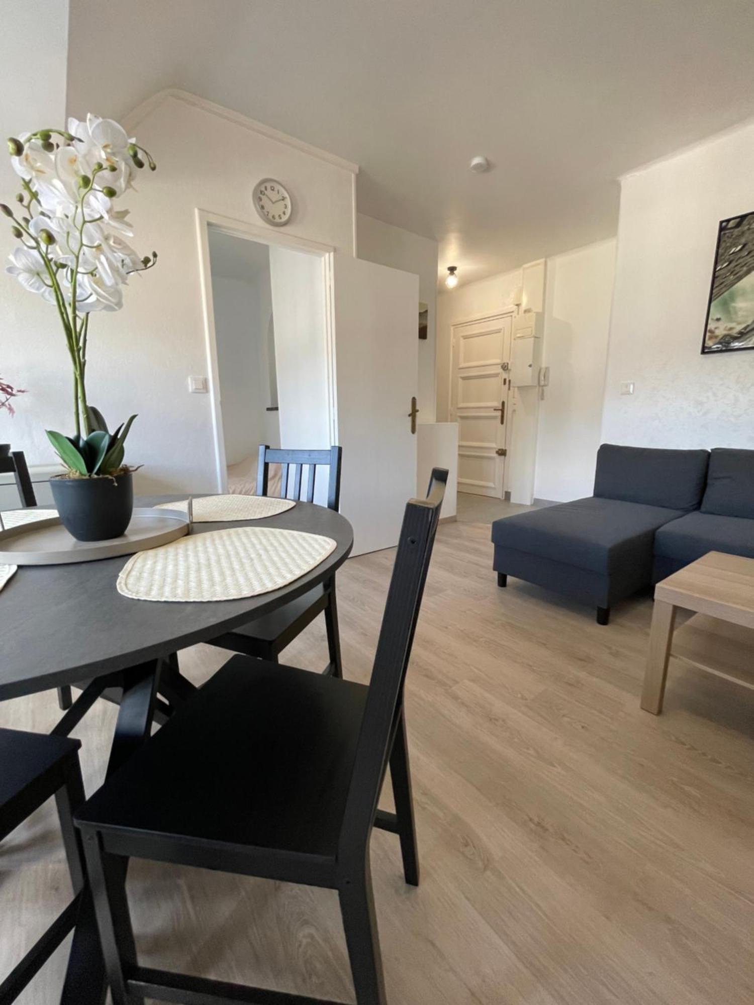 Appartement Renove Tout Equipe, Centre Ville, Proche De La Gare Et Commerce فليرس المظهر الخارجي الصورة
